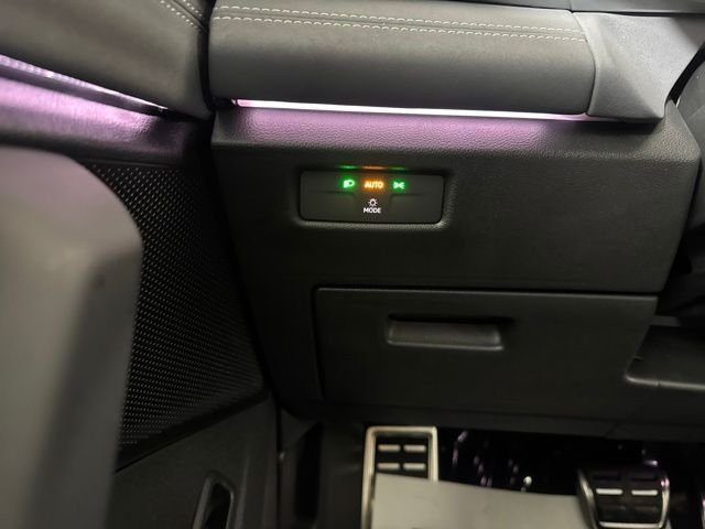 New 2026  Volkswagen 2.0T SE R-Line Black image 17