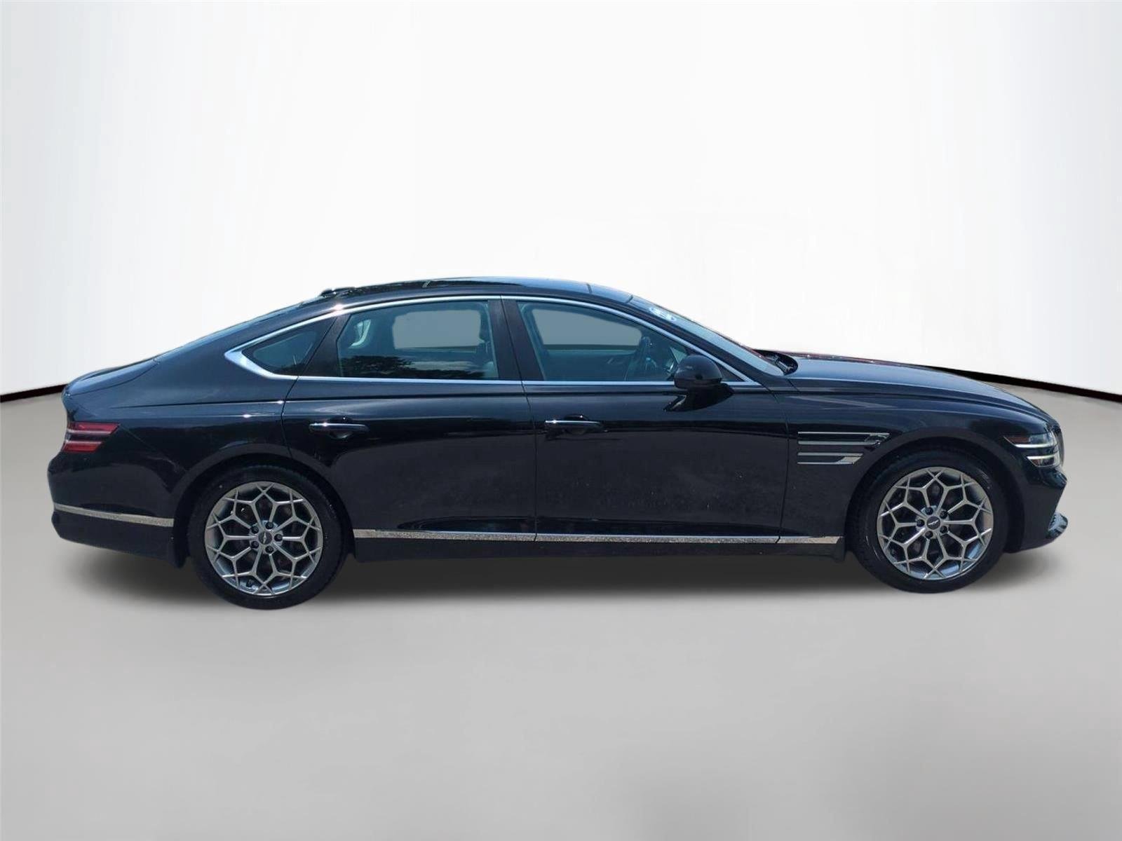 Used 2022 Vik Black Genesis 2.5T image 6