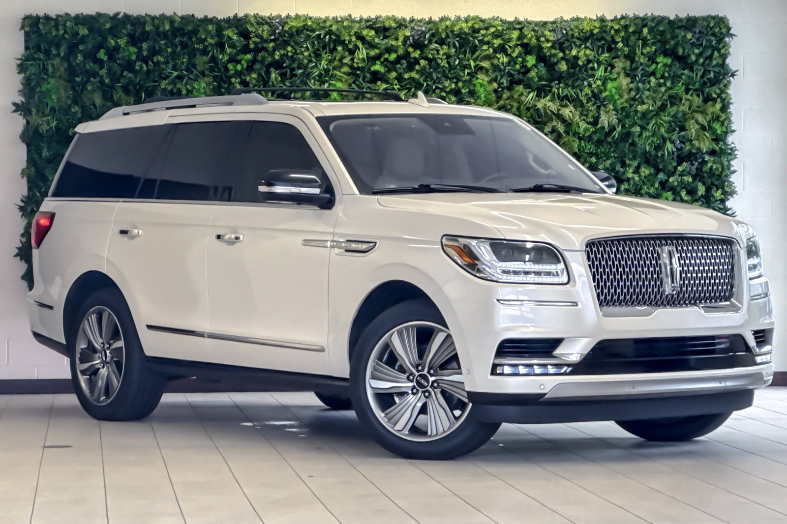 2018 Lincoln Navigator Reserve 4WD's photo