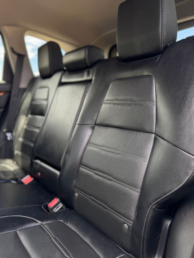 Used 2017 Dark Olive Metallic Honda Touring image 37