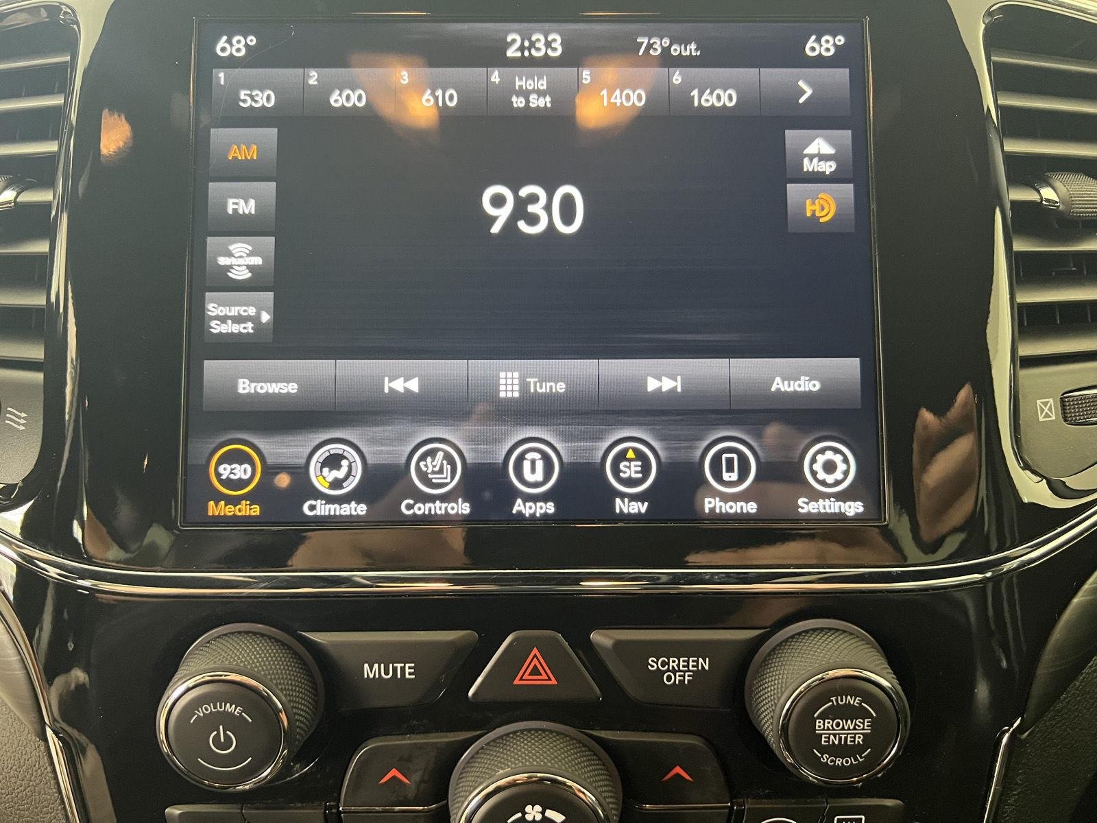 Used 2021 Bright White Clearcoat Jeep Laredo X image 19