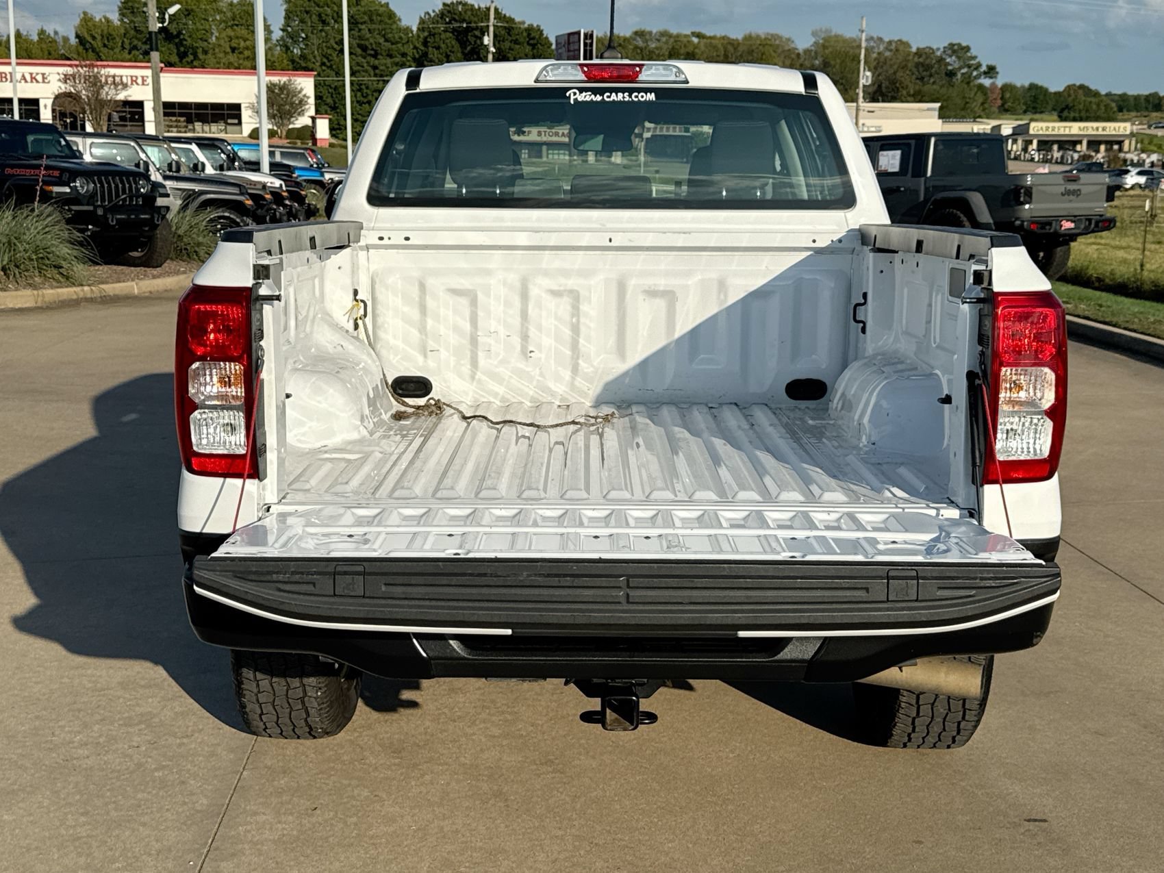 Used 2024 Oxford White Ford XL image 22