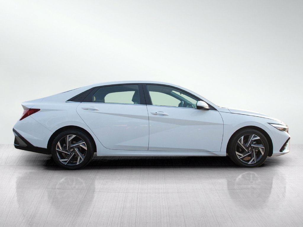 Certified Used 2025 Serenity White Hyundai SEL Convenience IVT image 8