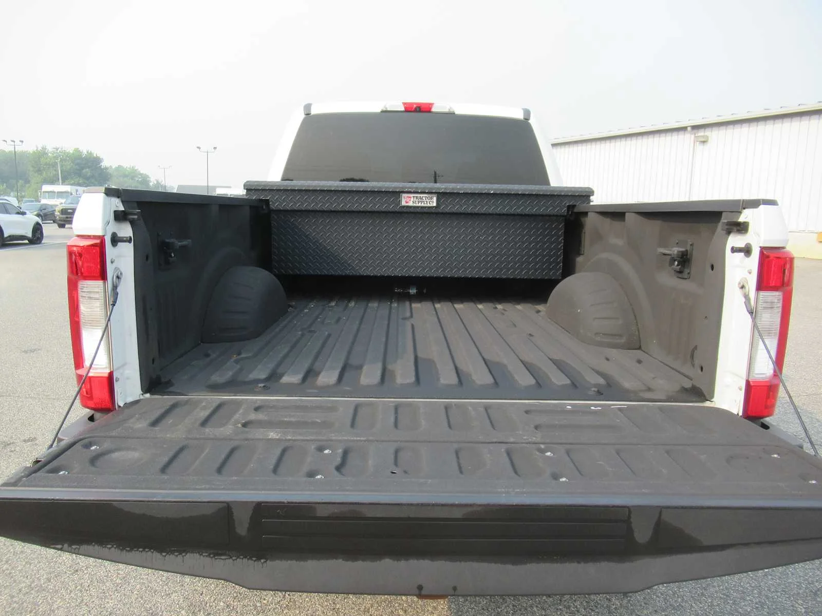 Used 2019 Oxford White Ford XLT image 15