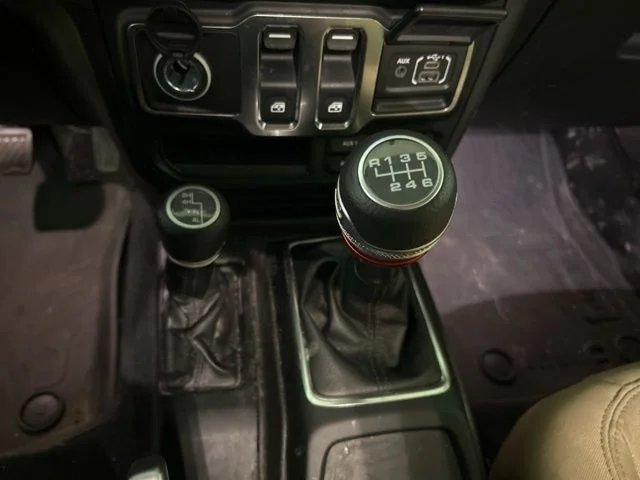 Used 2022 High Velocity Clearcoat Jeep Willys image 29