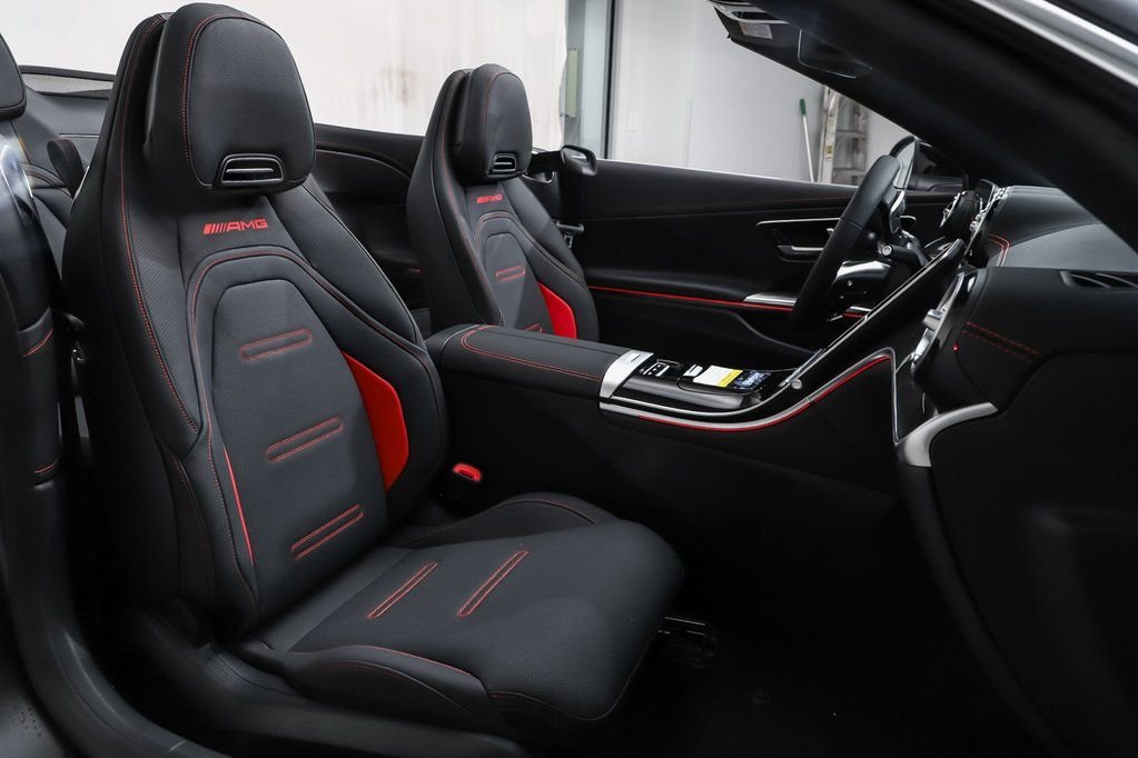 New 2026 MANUFAKTUR exclusive graphite grey magno Mercedes-Benz AMG® CLE 53 4MATIC+ Cabriolet image 8