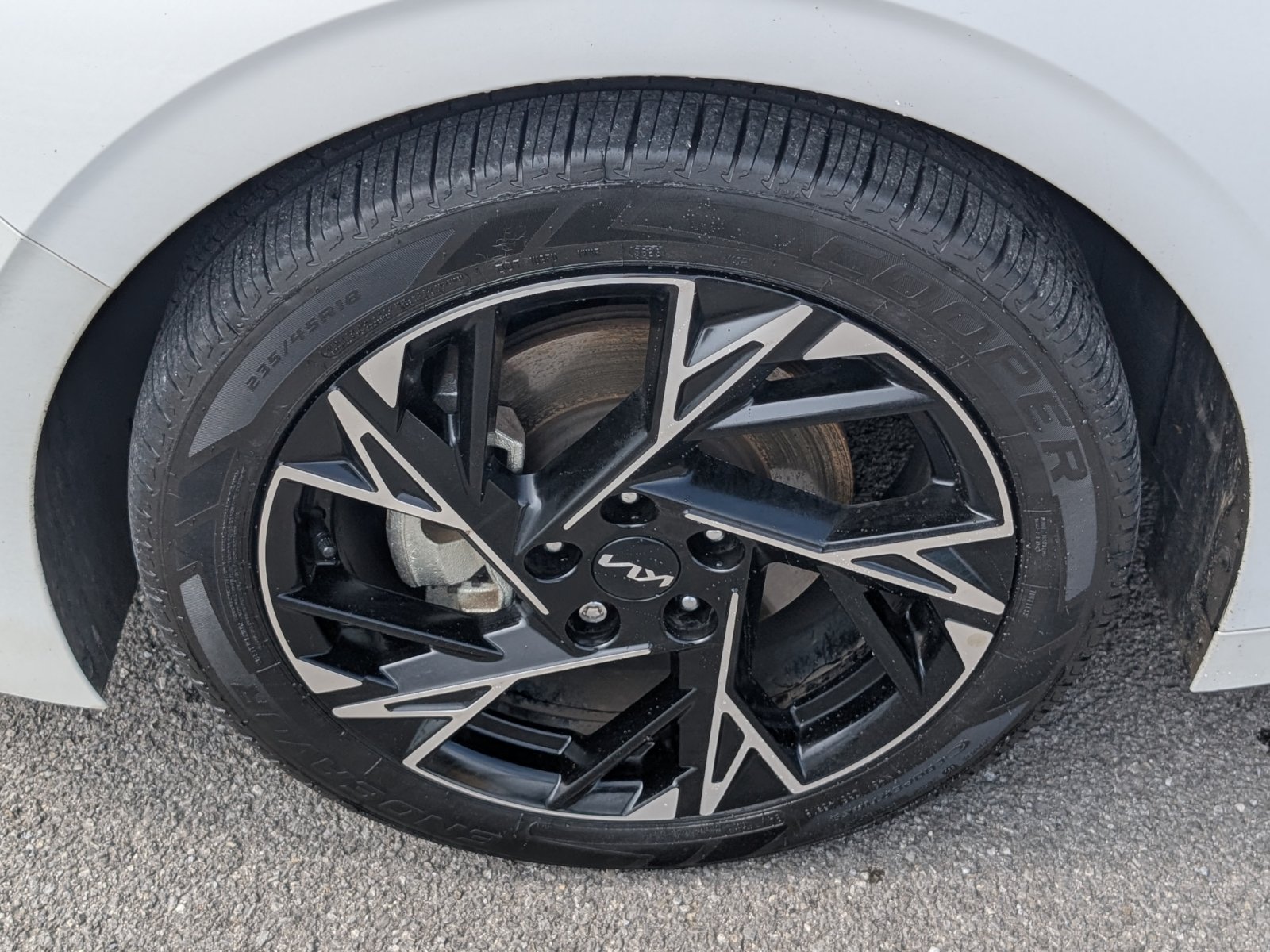 2025 Kia K5 GT-Line - Photo 25