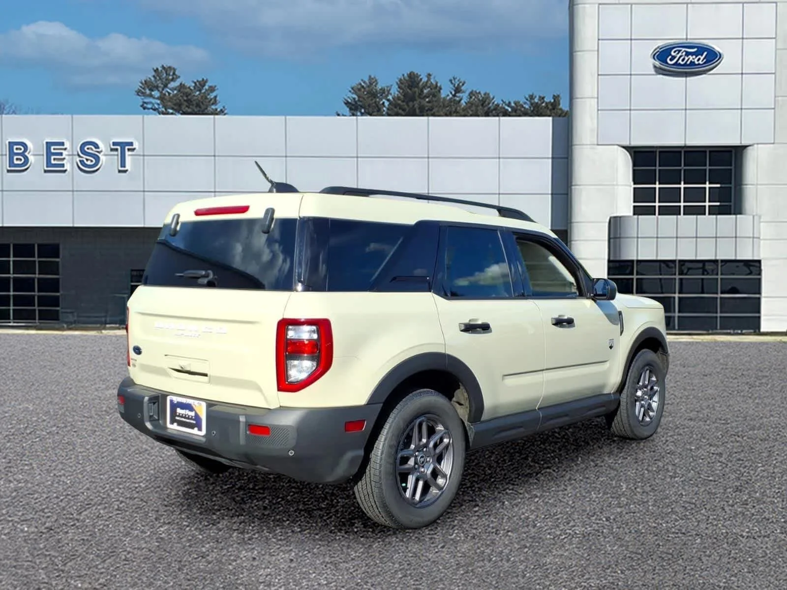 Used 2025 Desert Sand Ford Big Bend image 7