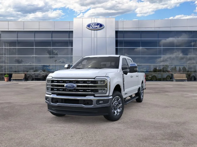 New 2026 Star White Metallic Tri-Coat Ford LARIAT image 2