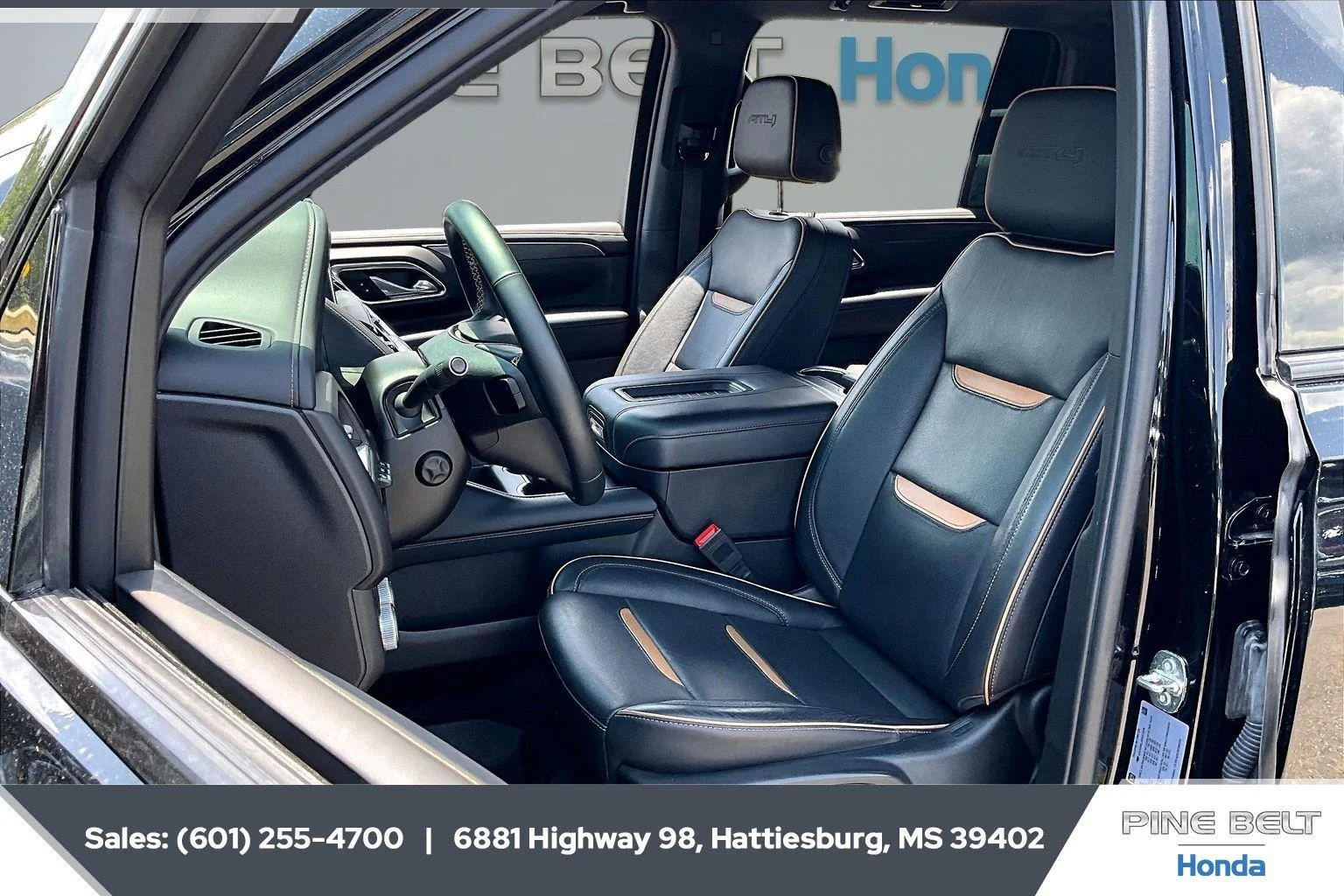Used 2023 Onyx Black GMC AT4 image 18