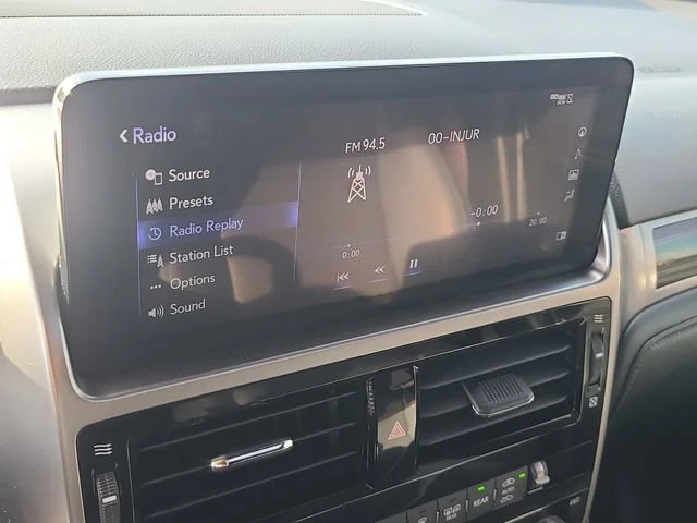 Used 2023 Gray Lexus GX 460 Premium image 29