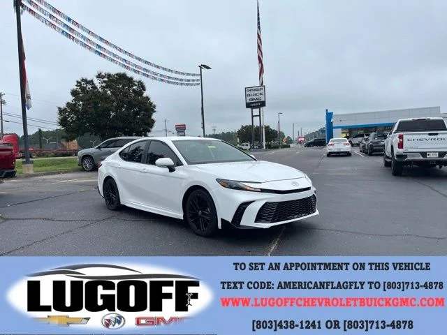 2025 Toyota Camry SE