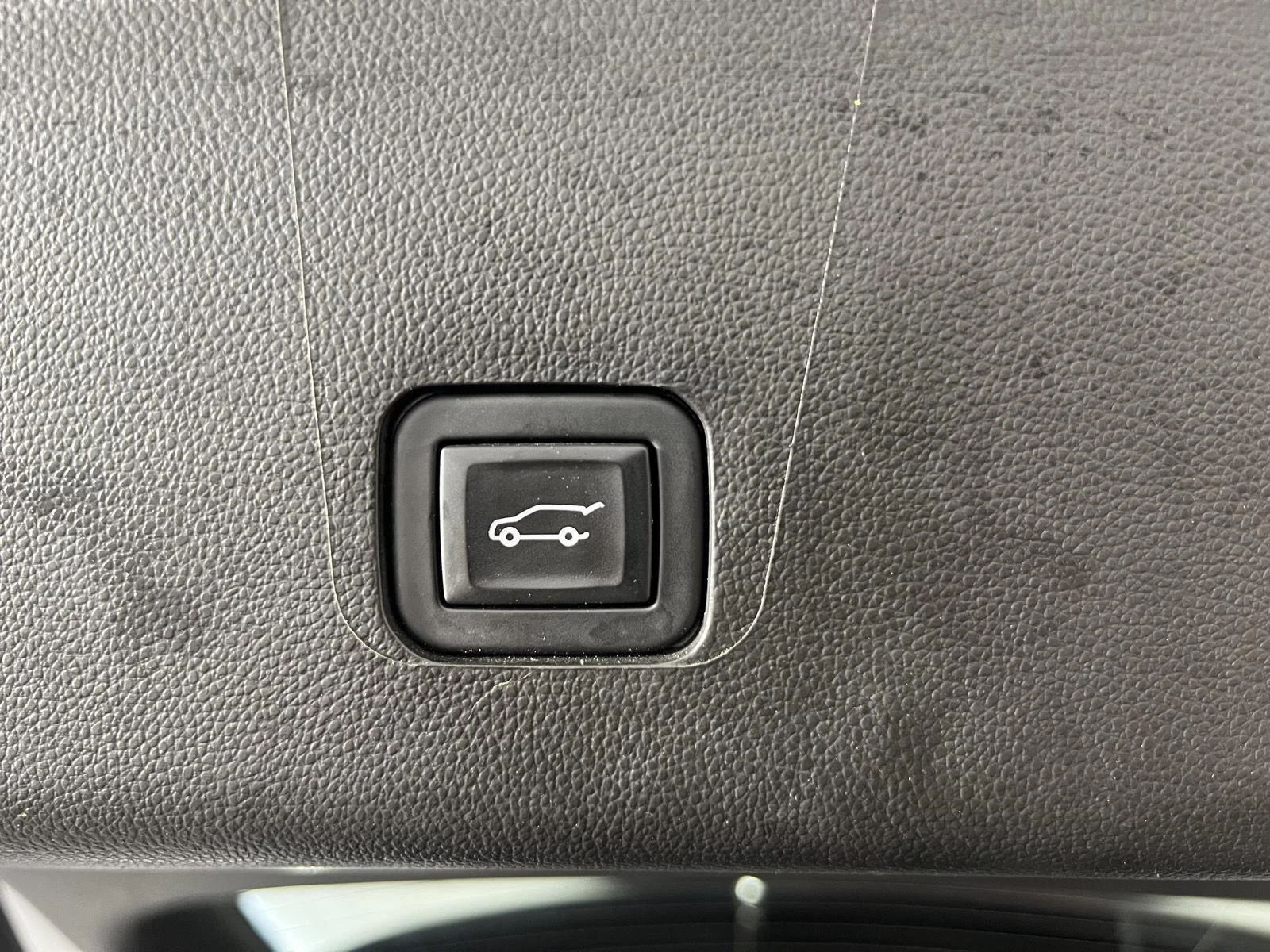 Used 2023 Summit White Chevrolet LT image 23