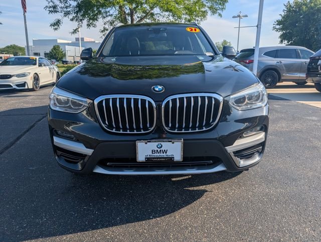 Used 2021 Black Sapphire Metallic BMW xDrive30i image 10