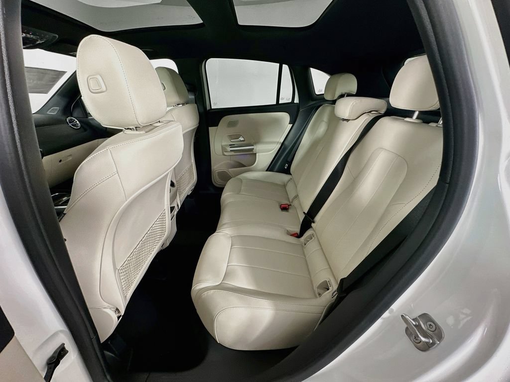 New 2026 Polar White Mercedes-Benz GLA 250 image 56