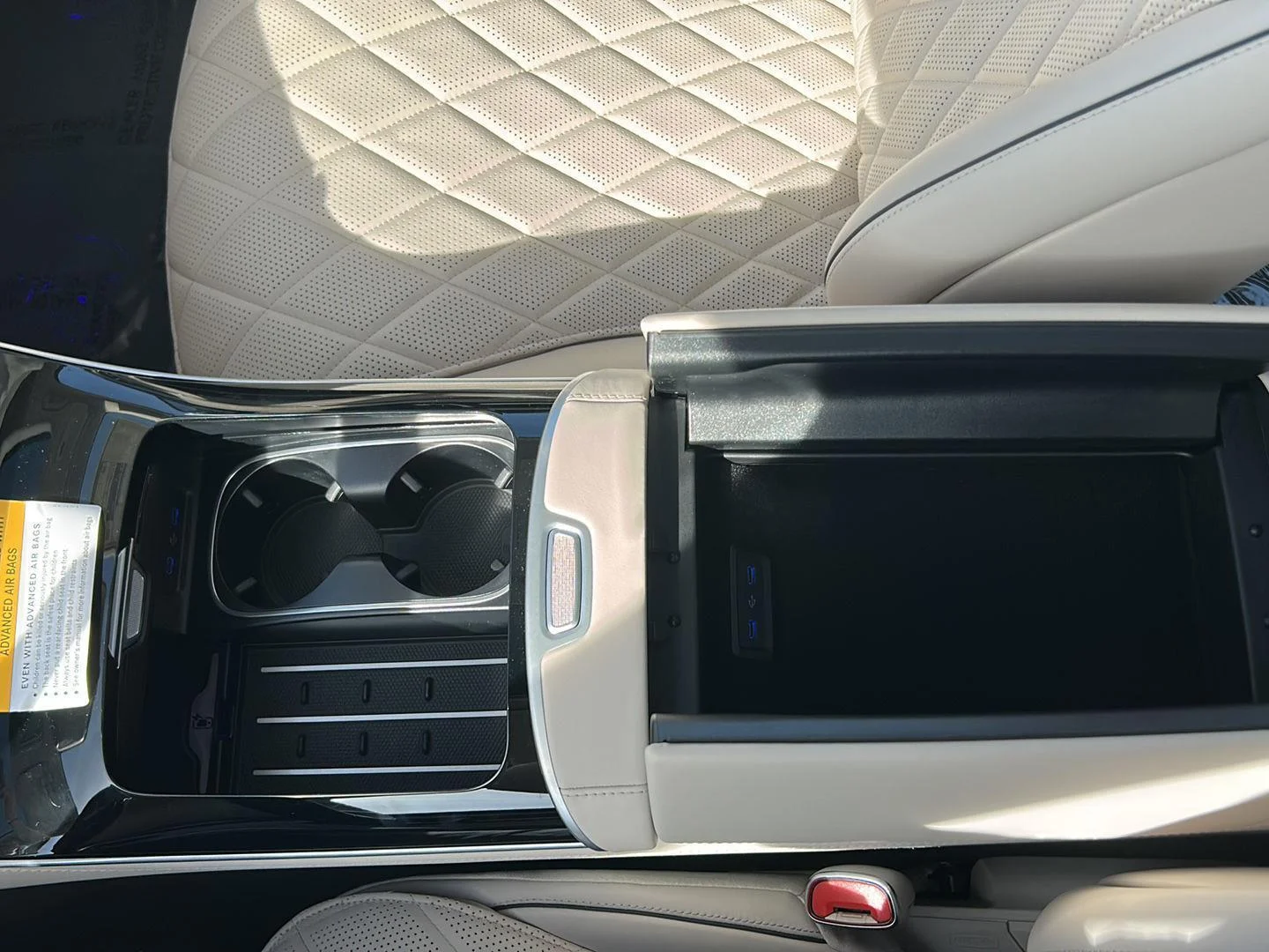 New 2026 MANUFAKTUR Moonlight White Metallic Mercedes-Benz S 580 image 21