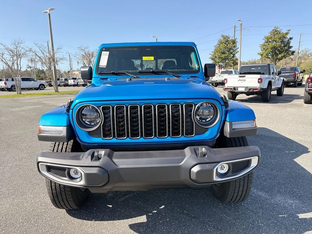 New 2026 Hydro Blue Pearl-Coat Exterior Paint Jeep Sahara image 8