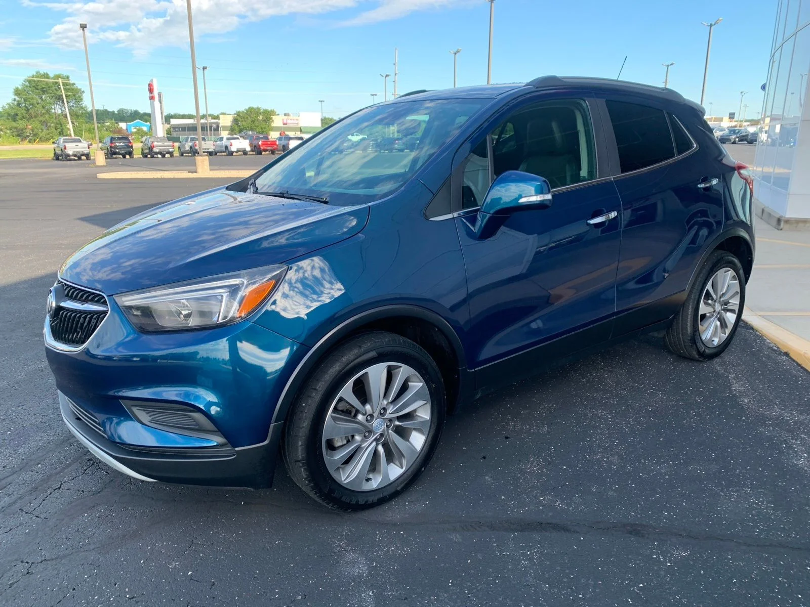 Used 2019 Buick Encore Preferred with VIN KL4CJESB5KB864324 for sale in Warsaw, IN