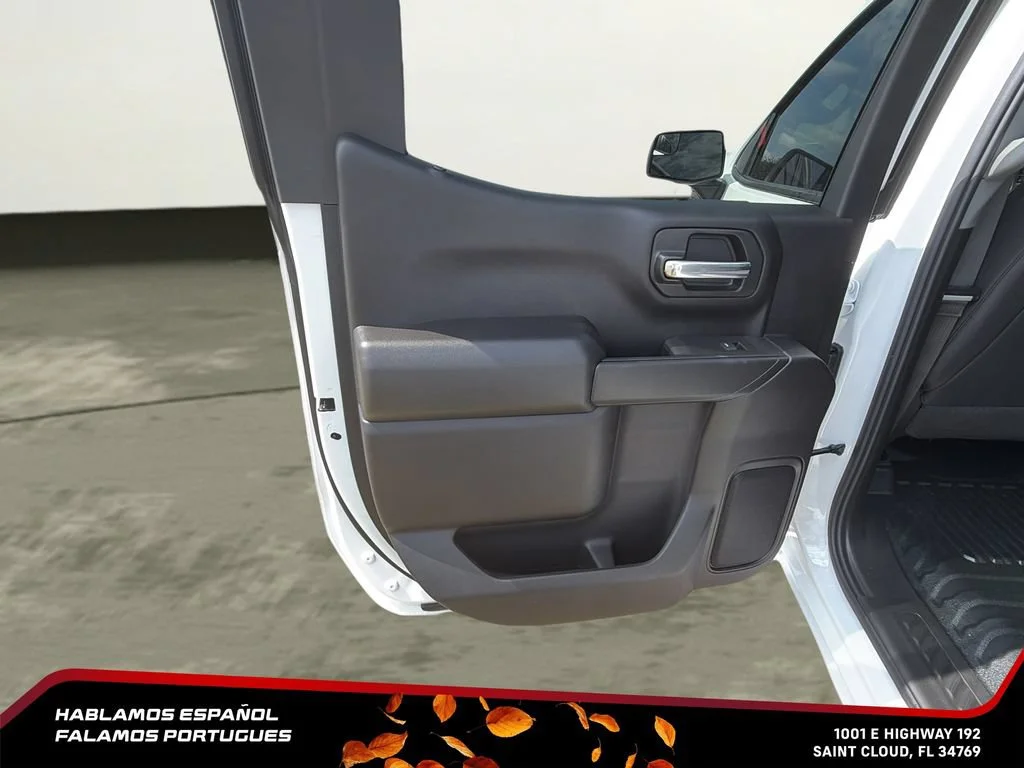 New 2026 Summit White GMC Pro image 26