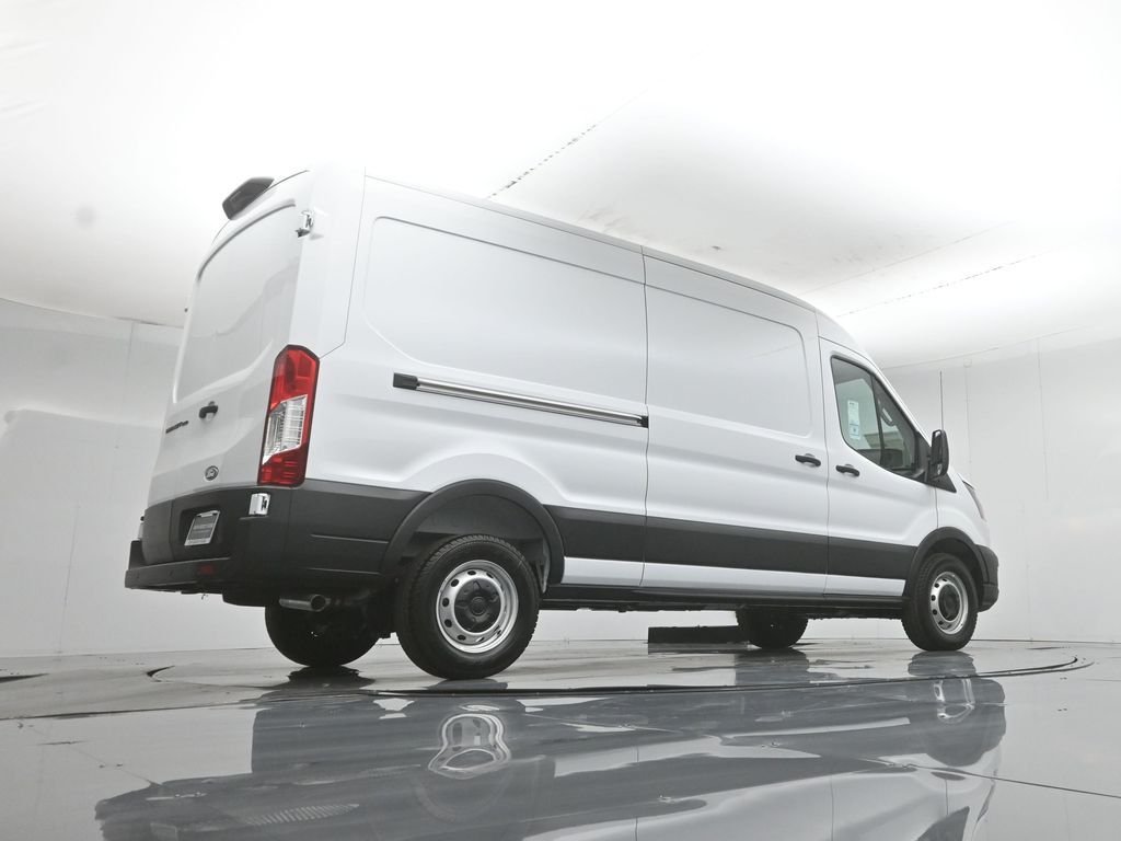 New 2026 Oxford White Ford Base image 45