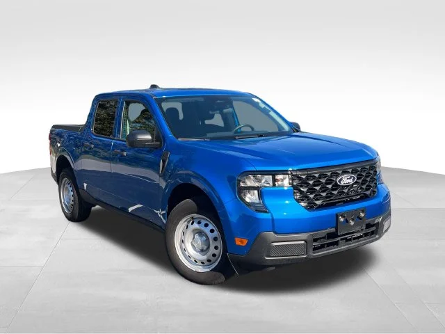 Used 2025 Blue Ford XL image 11