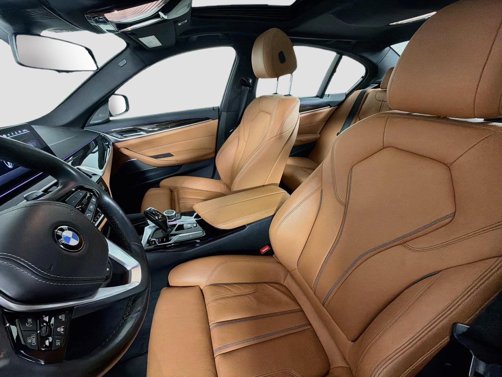 Used 2022 Dark Graphite Metallic BMW 540i xDrive image 22
