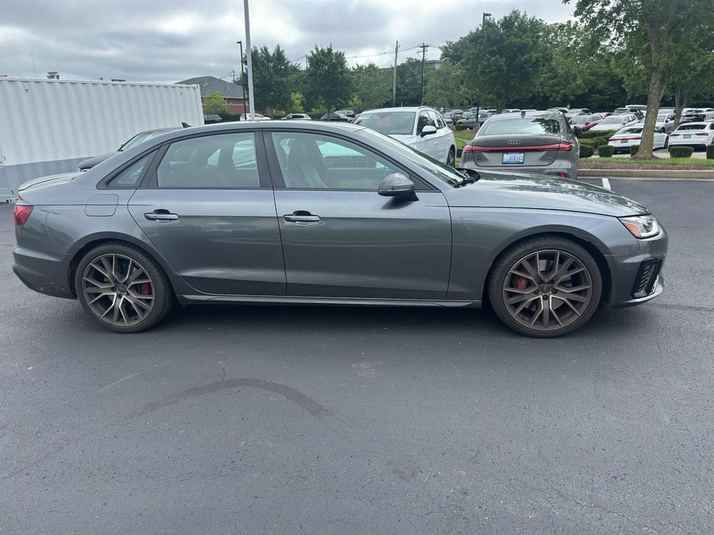 Used 2024 Daytona Gray Pearl Effect Audi Premium Plus image 4