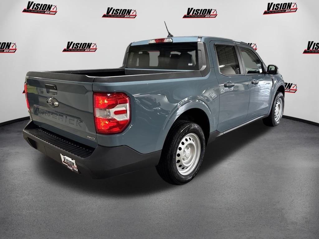 Used 2022  Ford XL image 5