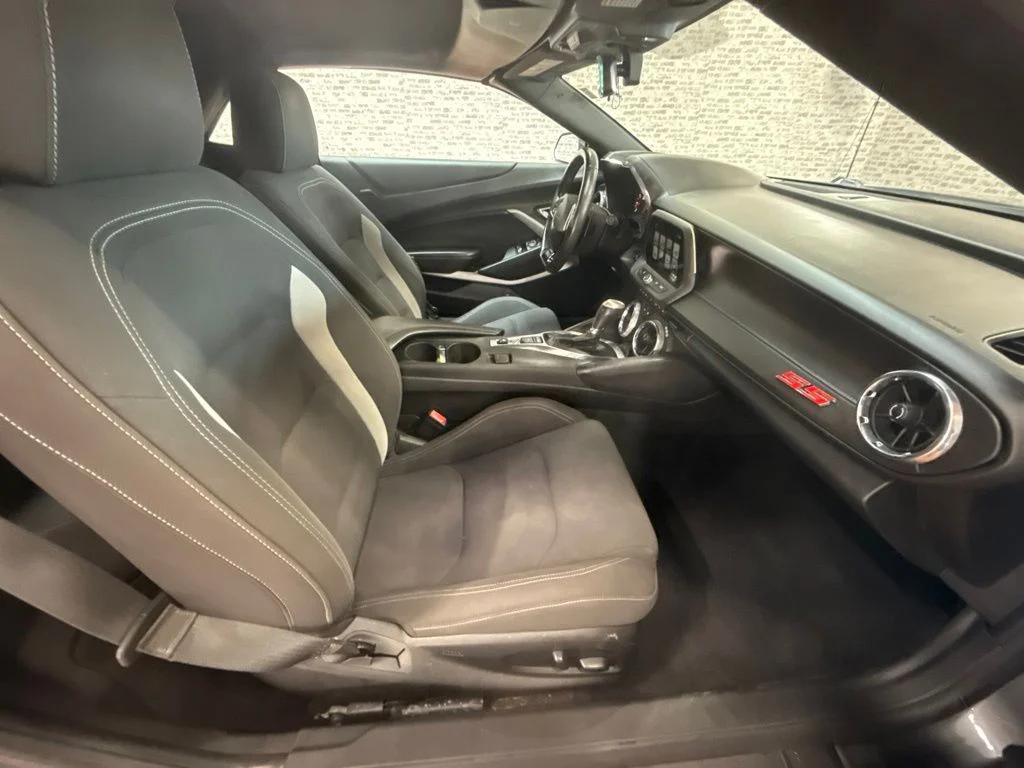 Used 2018 Nightfall Gray Metallic Chevrolet SS image 11