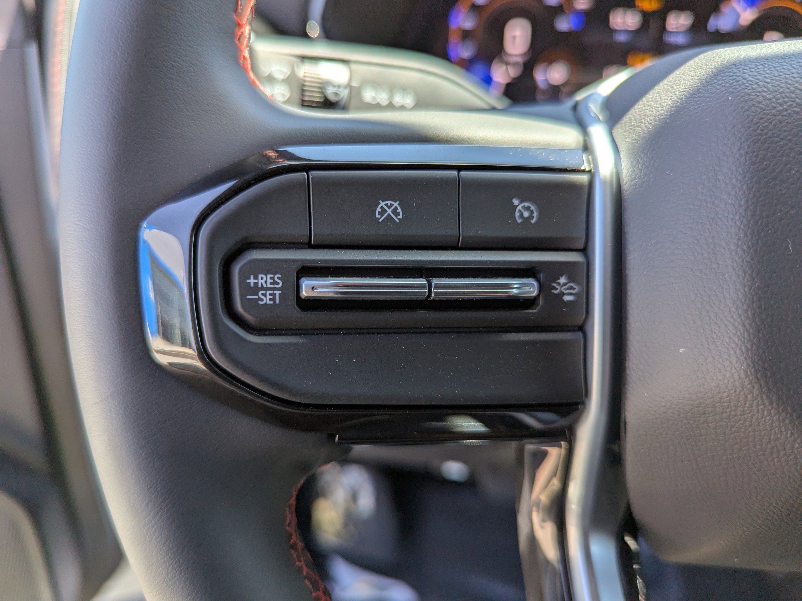 2025 Chevrolet Colorado Z71 - Photo 13