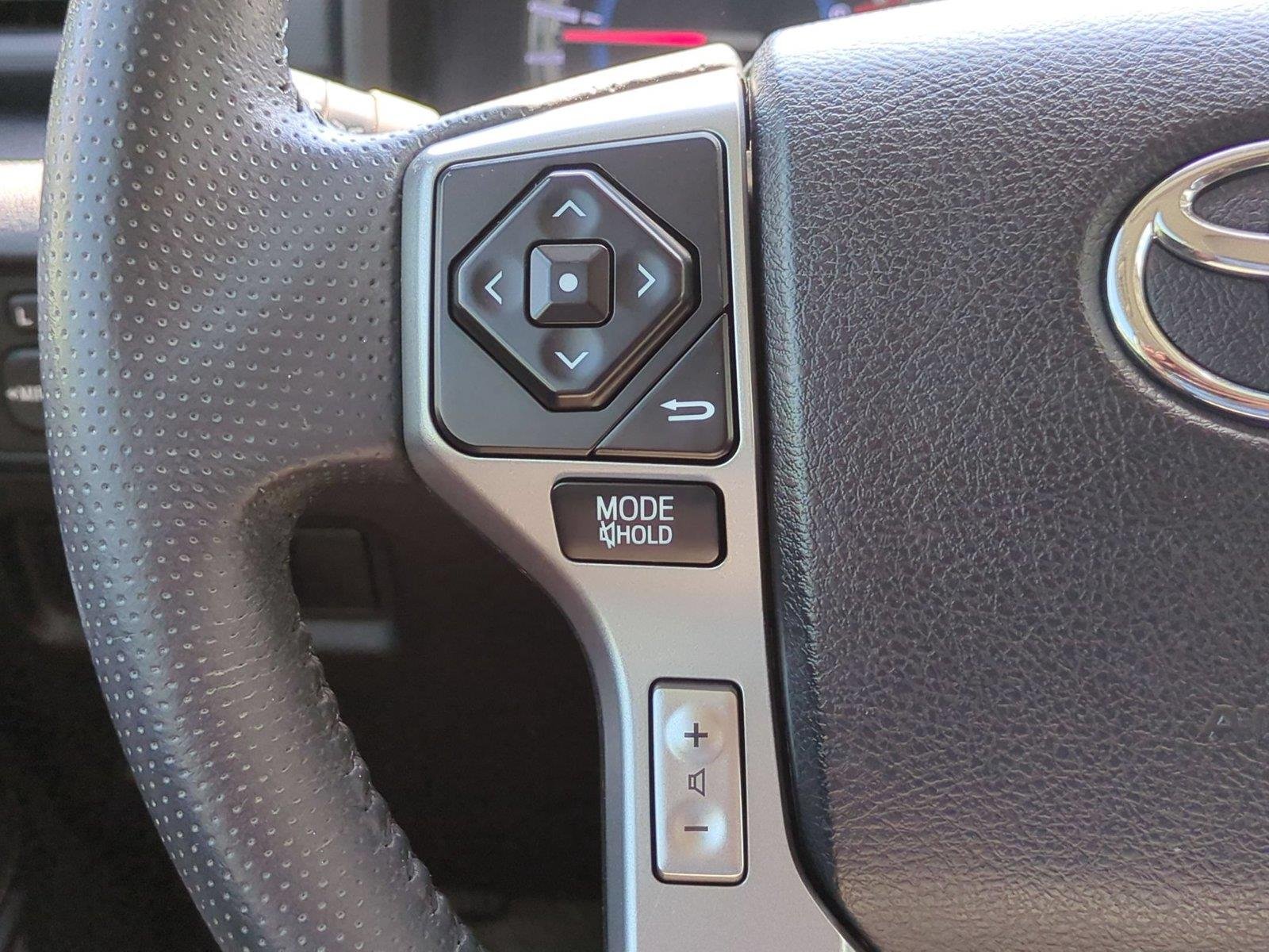 Used 2019 Blizzard Pearl Toyota Limited image 19