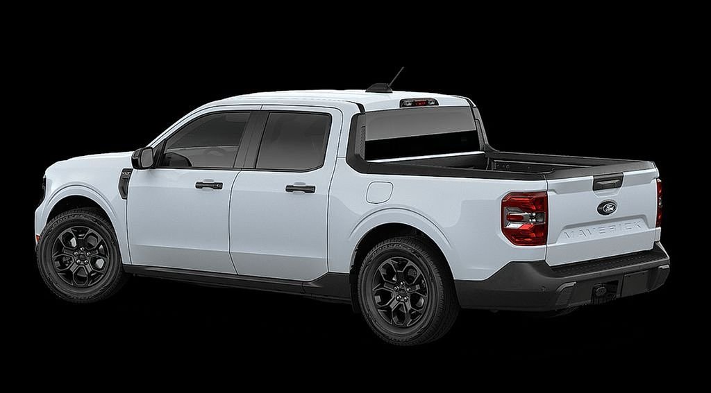 New 2026 Space White Metallic Ford XLT image 2