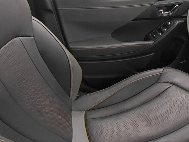 Used 2025 Gray Subaru Limited image 37