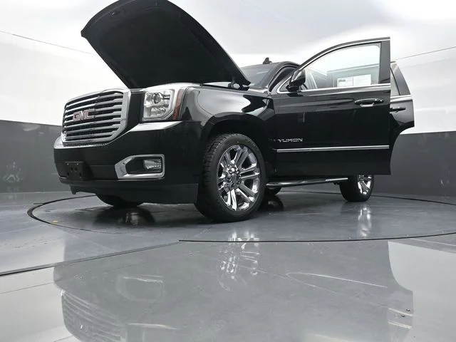 Used 2020 Black GMC SLT image 41