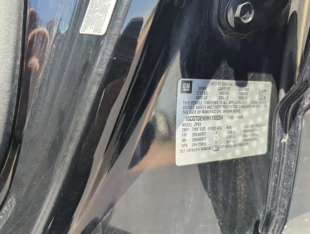 Used 2017 BLACK Chevrolet 4WD Z71 image 33