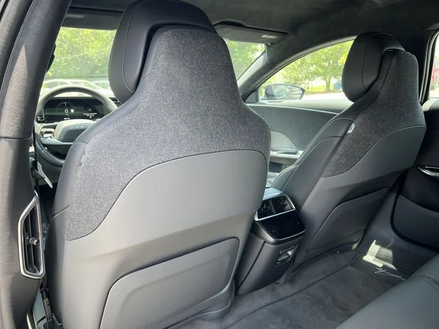 Used 2024  Lucid Touring image 35