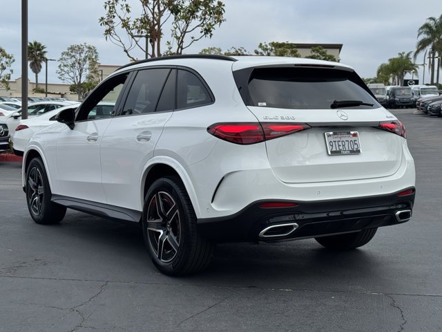 Certified Used 2025 Polar White Mercedes-Benz GLC 300 image 13