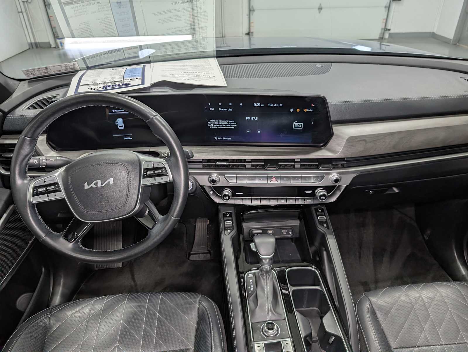 Used 2023 Everlasting Silver Kia EX X-Line image 18