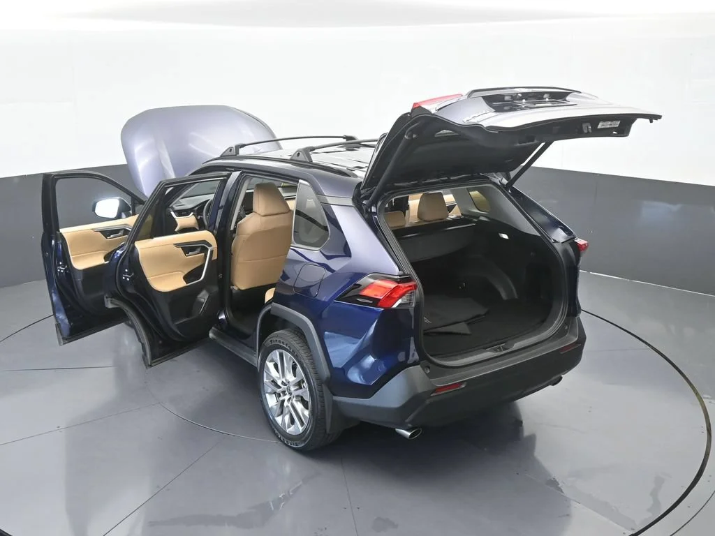 Used 2025 Blueprint Toyota XLE Premium image 67