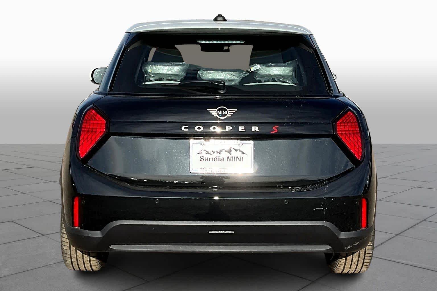 2026 MINI Hardtop 4 Door S - Photo 4