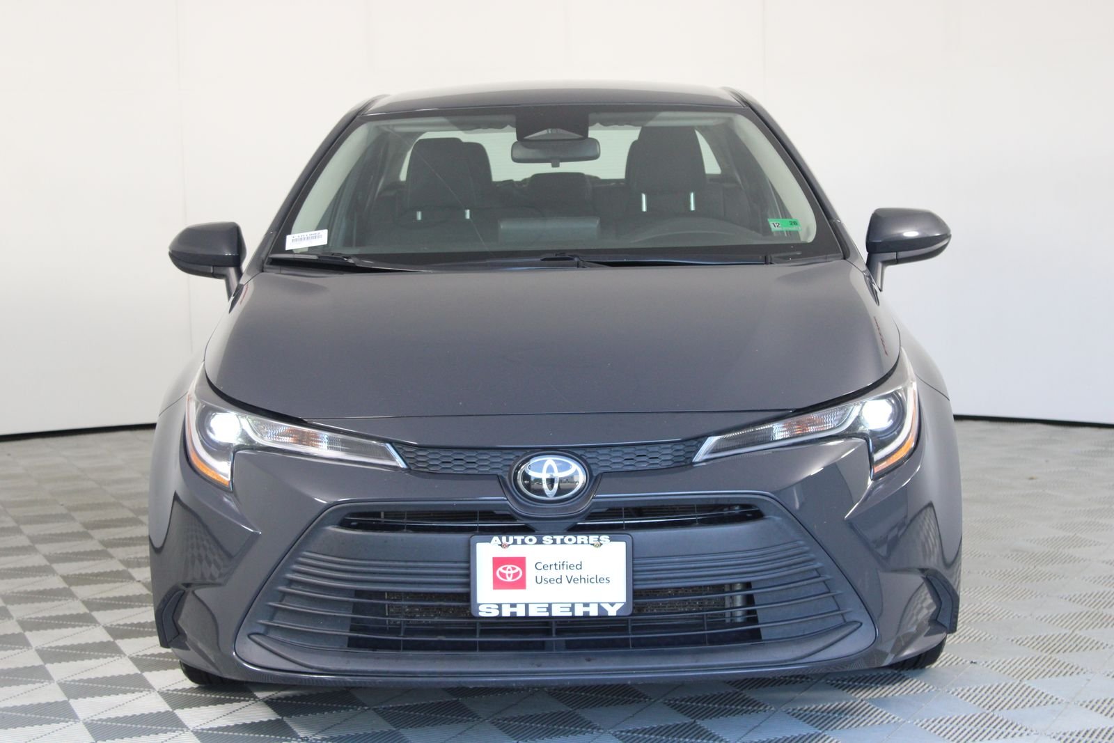 Used 2023 Gray Toyota LE image 4