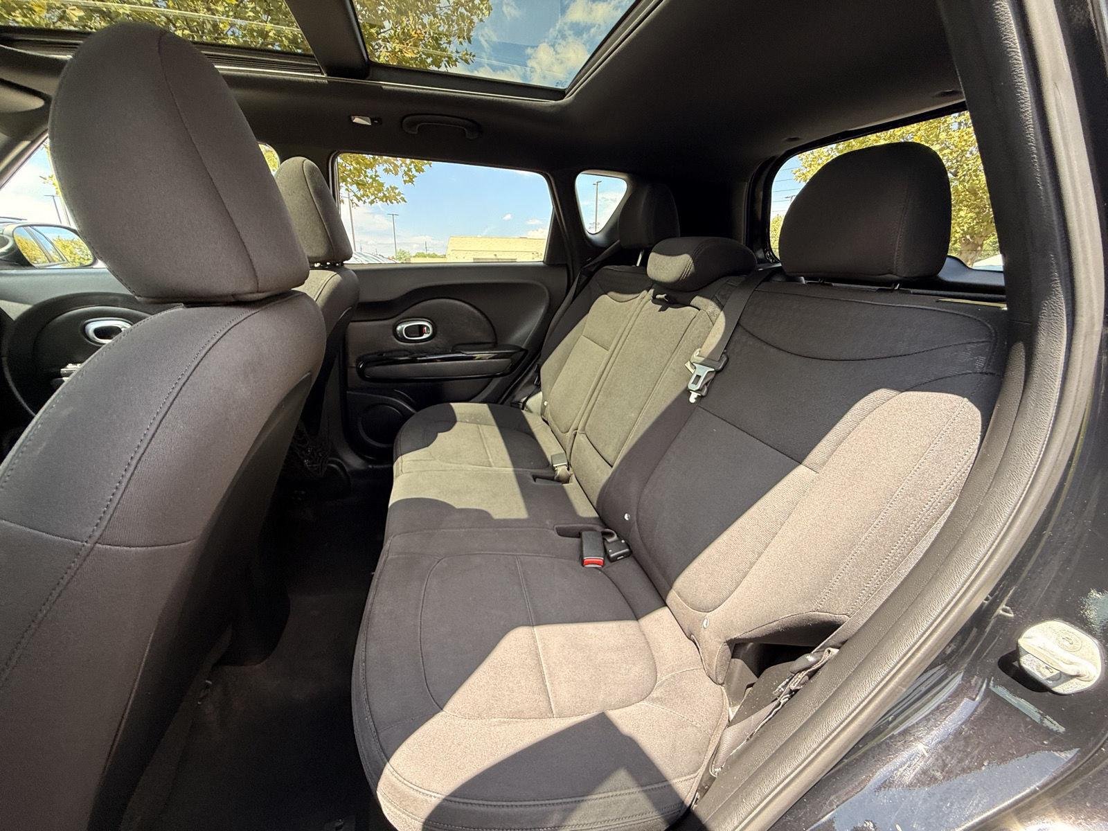 Used 2014 Shadow Black Kia ! image 17