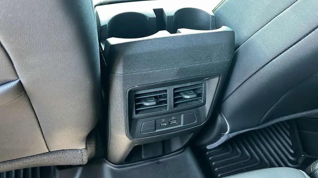 Used 2025 White Chevrolet ZR2 image 10