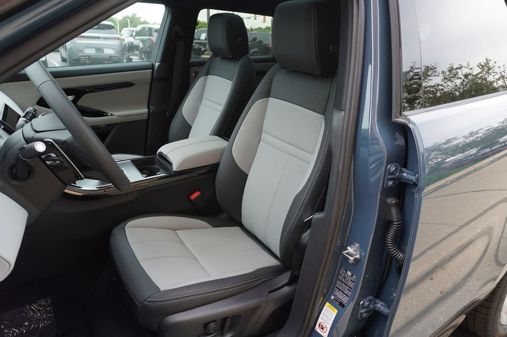 New 2026 Tribeca Blue Land Rover Hoxton Edition image 13