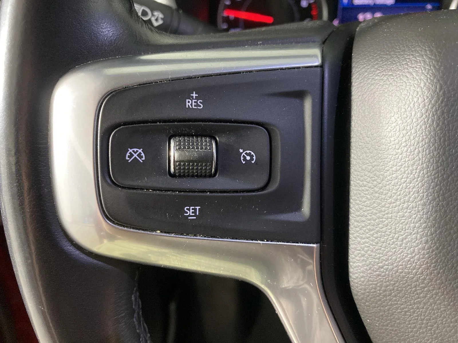 Used 2020 CAJUN RED TINTCOAT Chevrolet LT image 14