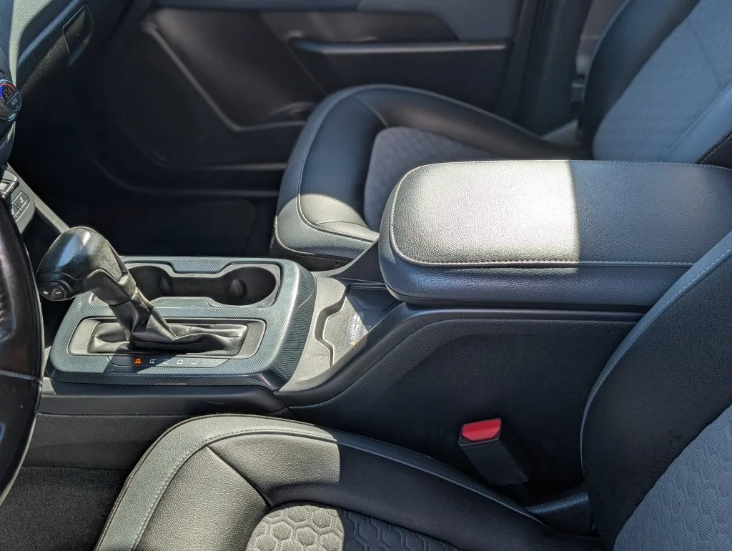 Used 2020 Red Chevrolet Z71 image 28