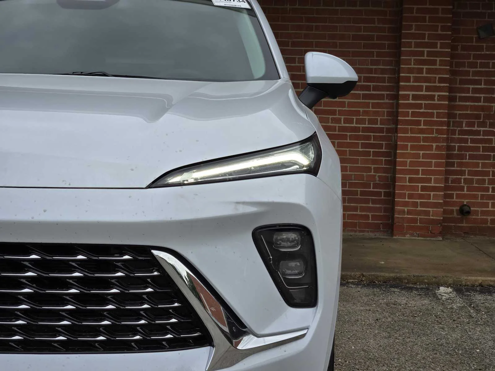 New 2026 Iridescent White Tricoat Buick Avenir image 5