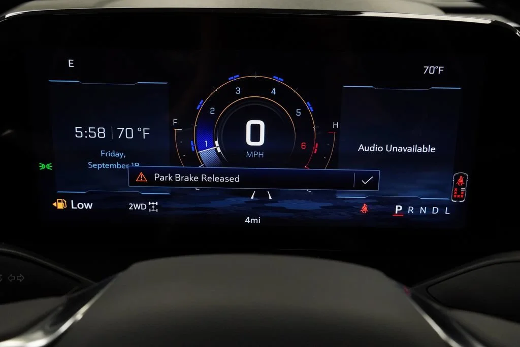 New 2027 Mosaic Black Metallic Chevrolet LT image 16