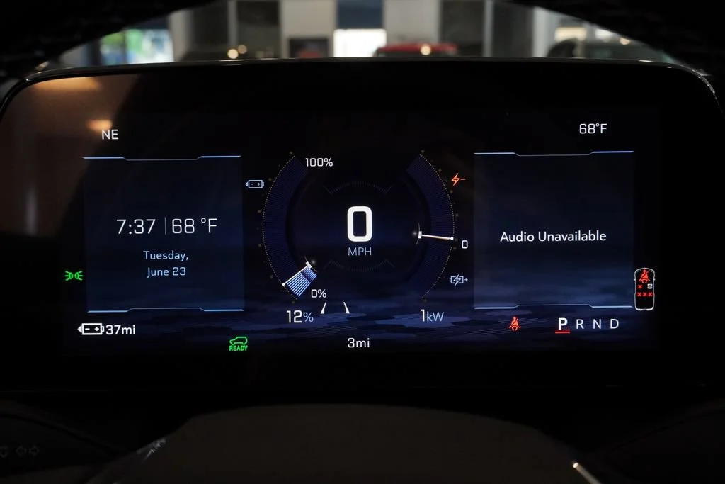New 2026 Summit White Chevrolet LT image 15