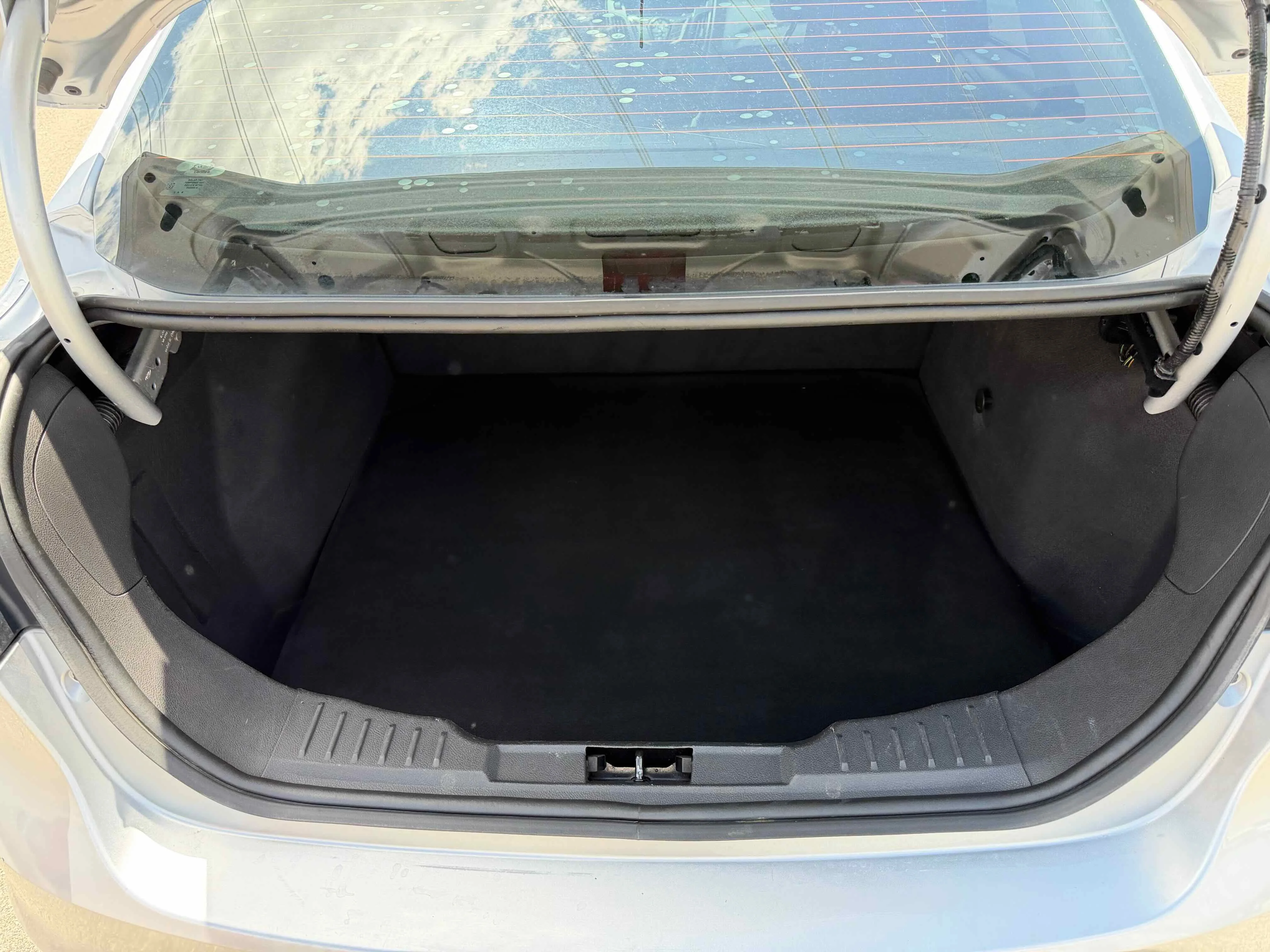 Used 2013 Ingot Silver Ford S image 24